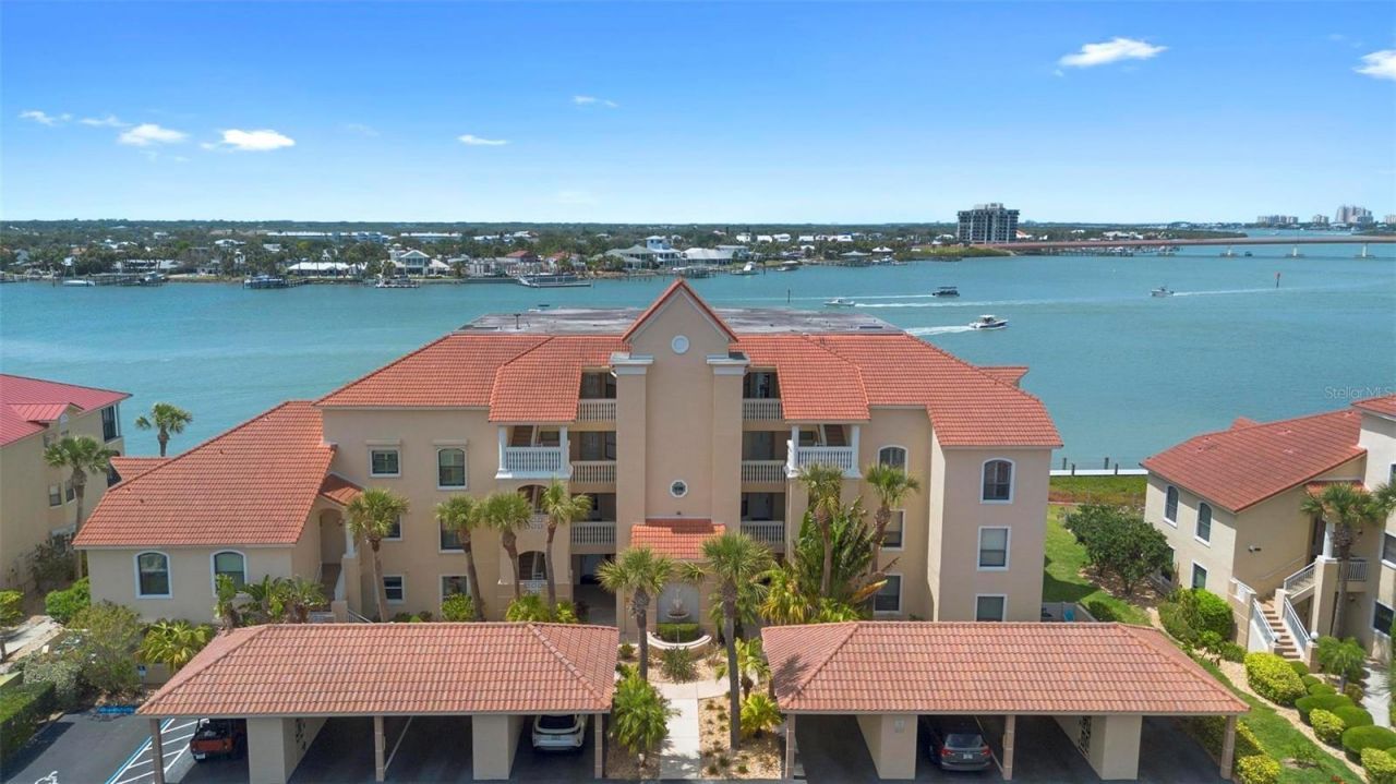 438 Bouchelle Drive, Unit 105, New Smyrna Beach, FL 32169 Photo