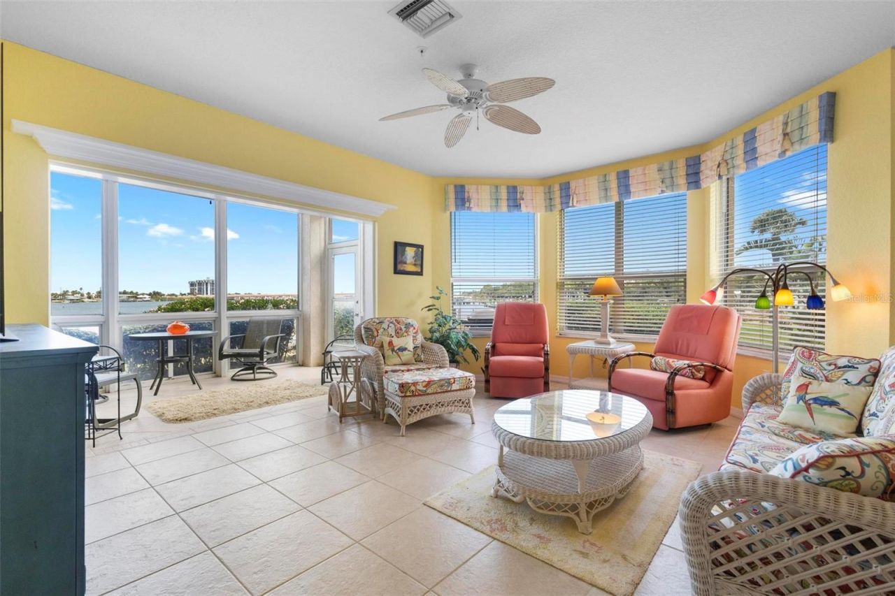 438 Bouchelle Drive, Unit 105, New Smyrna Beach, FL 32169 Photo