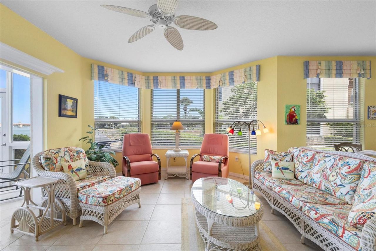 438 Bouchelle Drive, Unit 105, New Smyrna Beach, FL 32169 Photo