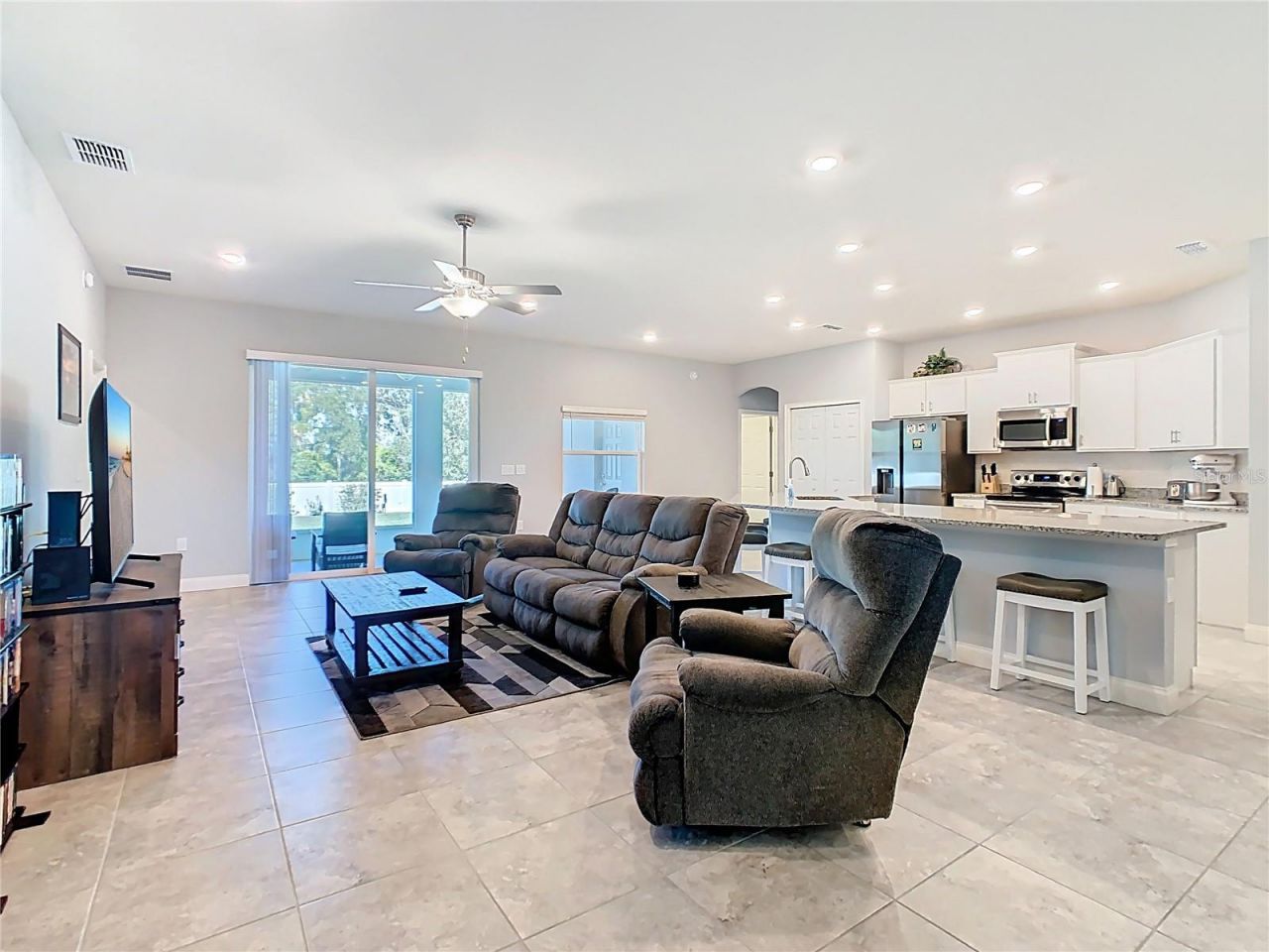 319 Travelers Creek Drive, Auburndale, FL 33823 Photo