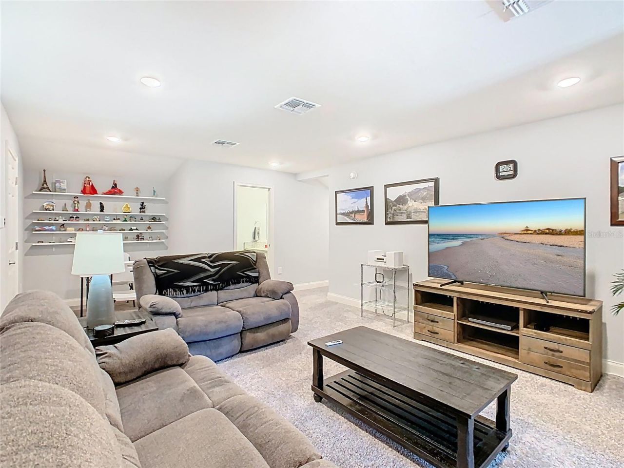 319 Travelers Creek Drive, Auburndale, FL 33823 Photo