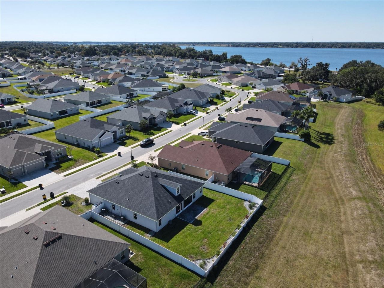 319 Travelers Creek Drive, Auburndale, FL 33823 Photo