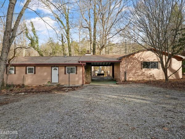 4413 E Scenic Drive, Gatlinburg, TN 37738