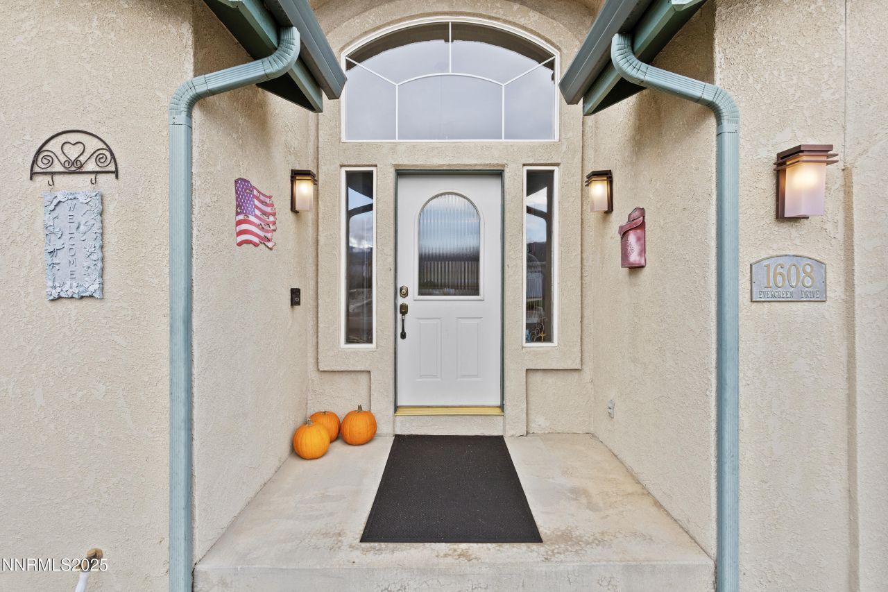 1608 Evergreen Drive, Carson City, NV 89703 Photo