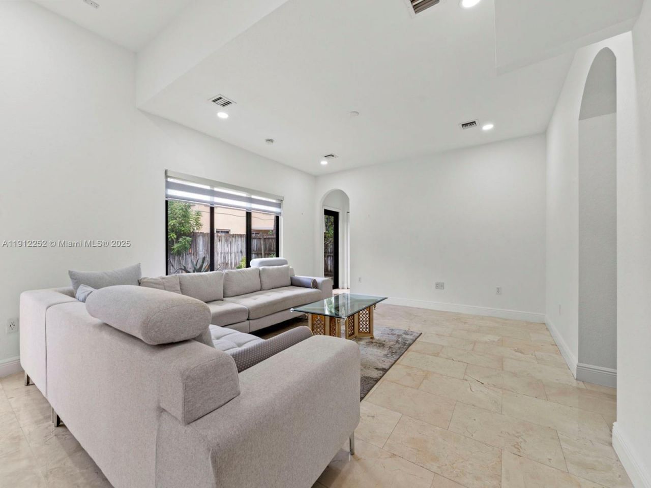 15871 SW 141st St, Miami, FL 33196 Photo