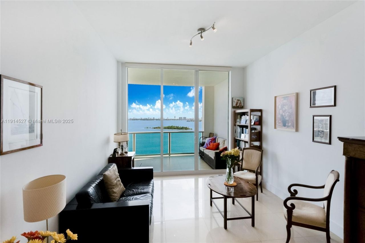 725 NE 22nd St, Unit 17E, Miami, FL 33137 Photo