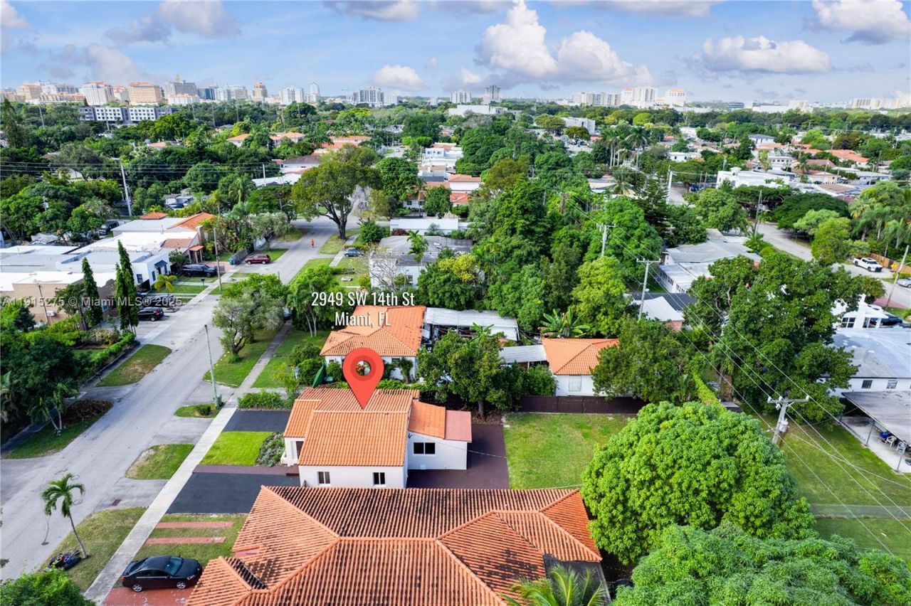 2949 SW 14 St, Miami, FL 33145 Photo