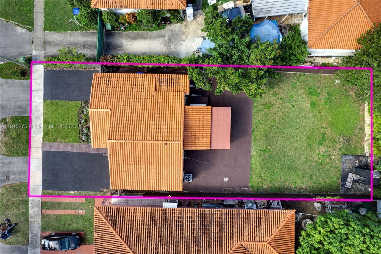 2949 SW 14 St, Miami, FL 33145 Photo