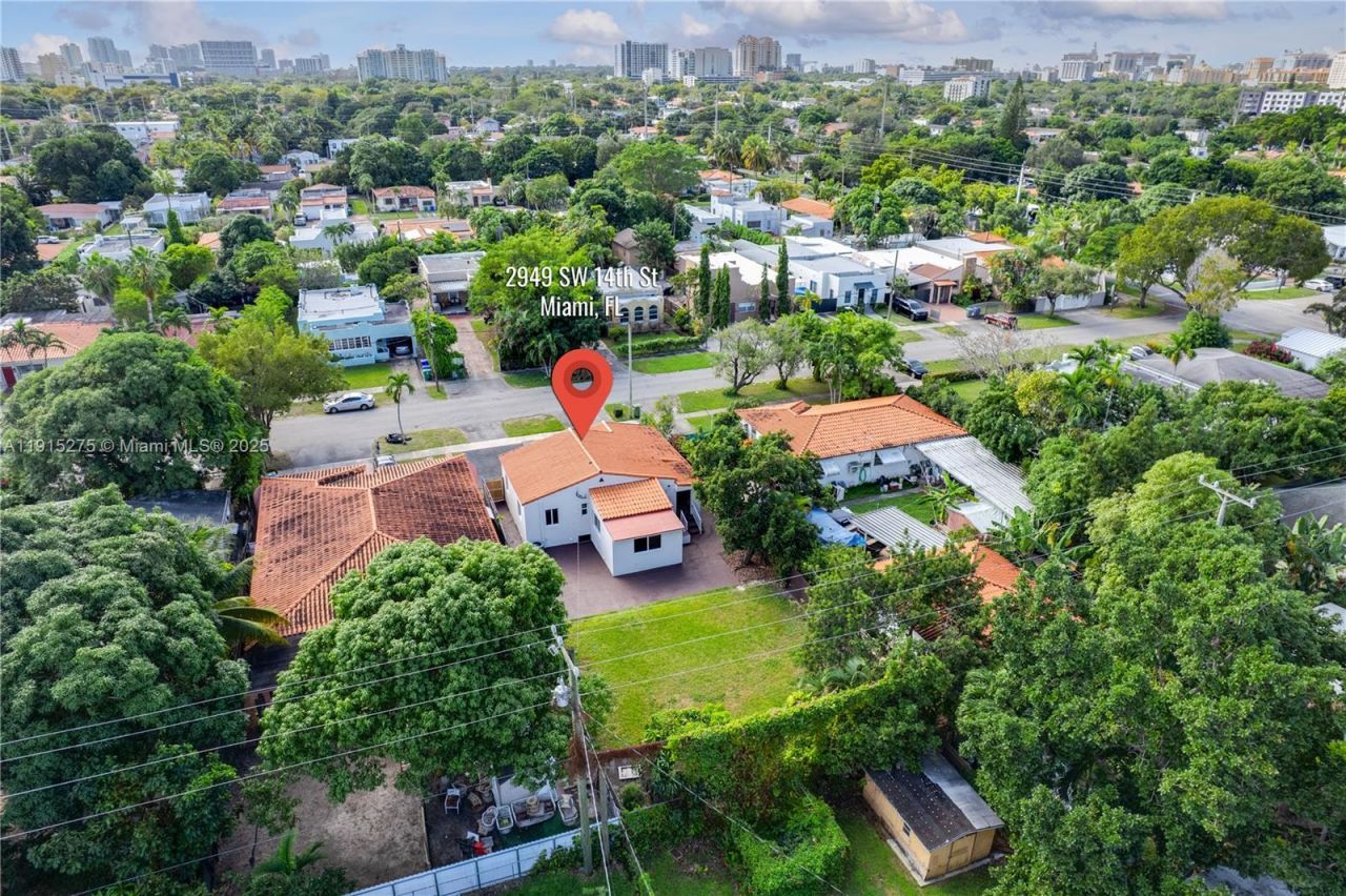 2949 SW 14 St, Miami, FL 33145 Photo