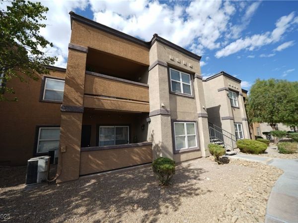 6650 W Warm Springs Road, Unit 1120, Las Vegas, NV 89118