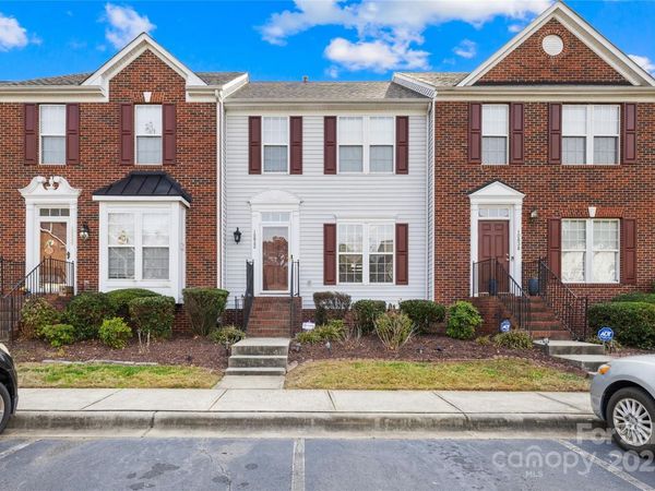 10842 Garden Oaks Lane, Charlotte, NC 28273