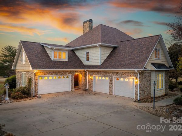 10 Meandering Way, Granite Falls, NC 28630