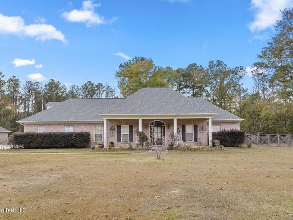 117 Hollybush Place, Brandon, MS 39047