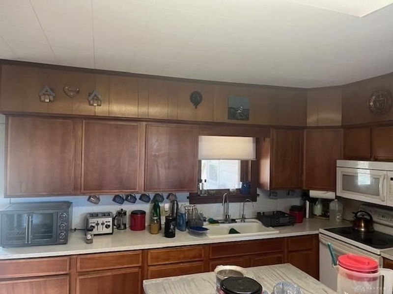 6973 Eaton Lewisburg Road, Lewisburg, OH 45338 Photo 2