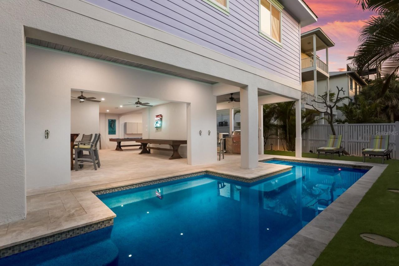 112 Mangrove Avenue, Anna Maria, FL 34216 Photo