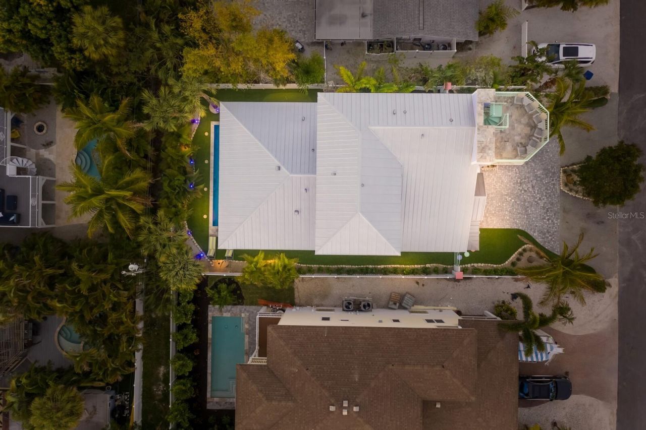 112 Mangrove Avenue, Anna Maria, FL 34216 Photo