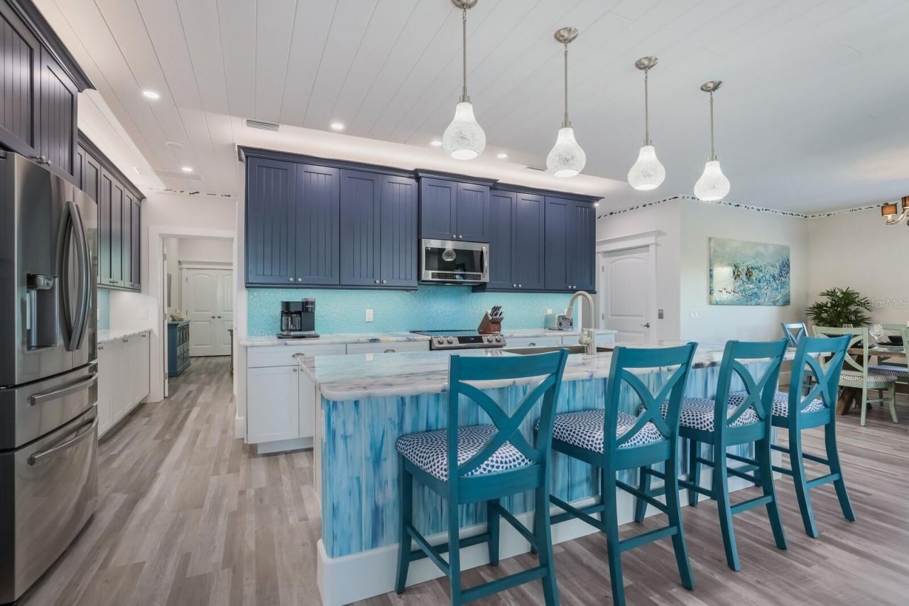 112 Mangrove Avenue, Anna Maria, FL 34216 Photo