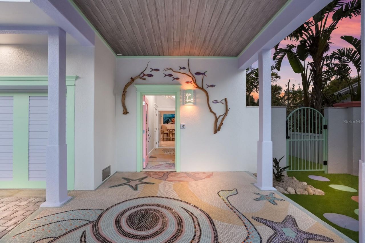 112 Mangrove Avenue, Anna Maria, FL 34216 Photo