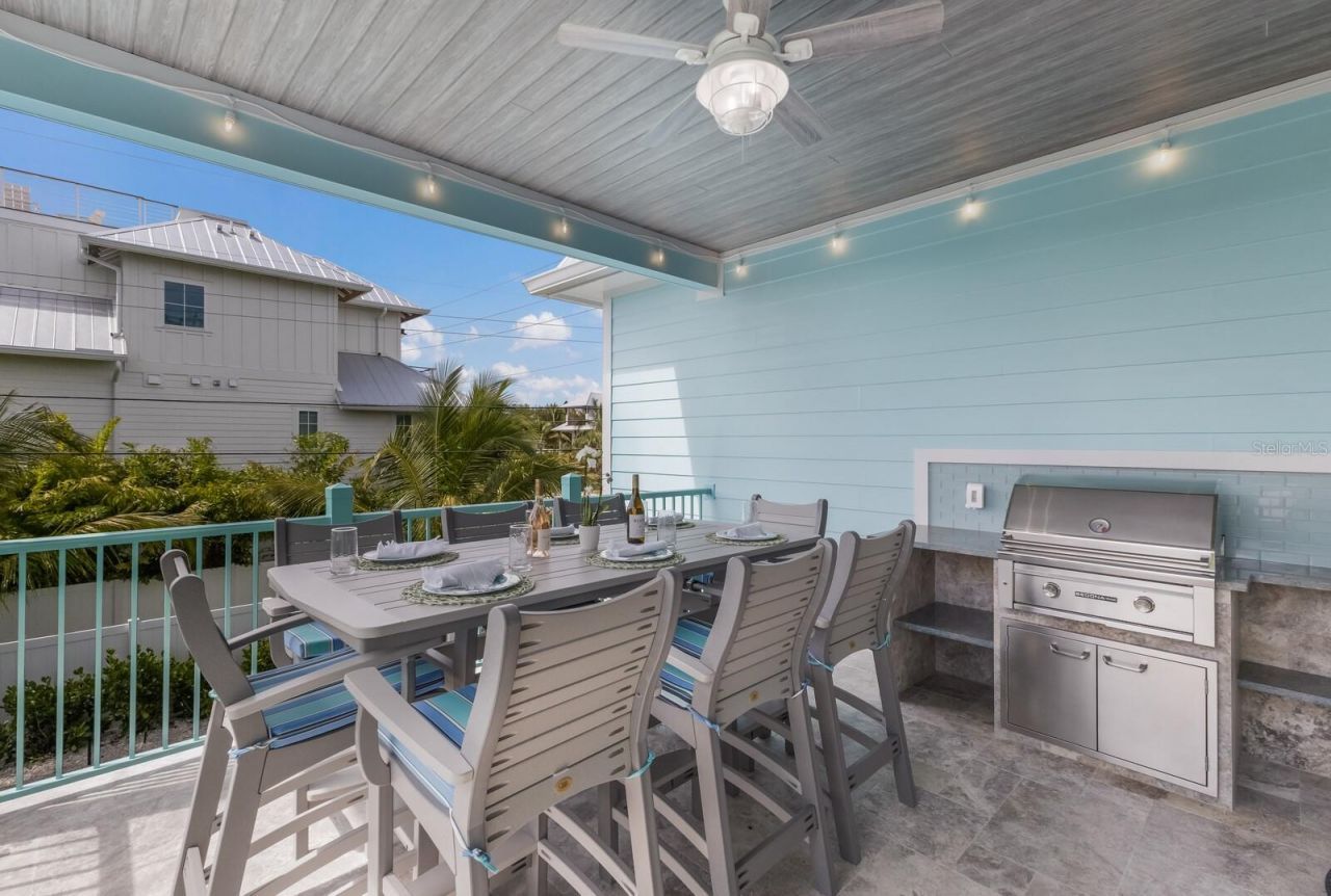 118 Mangrove Avenue, Anna Maria, FL 34216 Photo