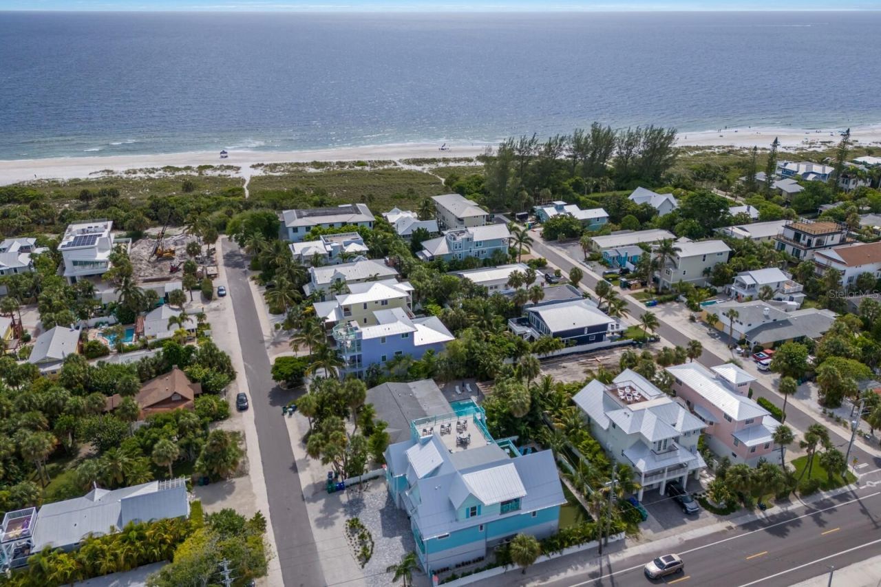118 Mangrove Avenue, Anna Maria, FL 34216 Photo