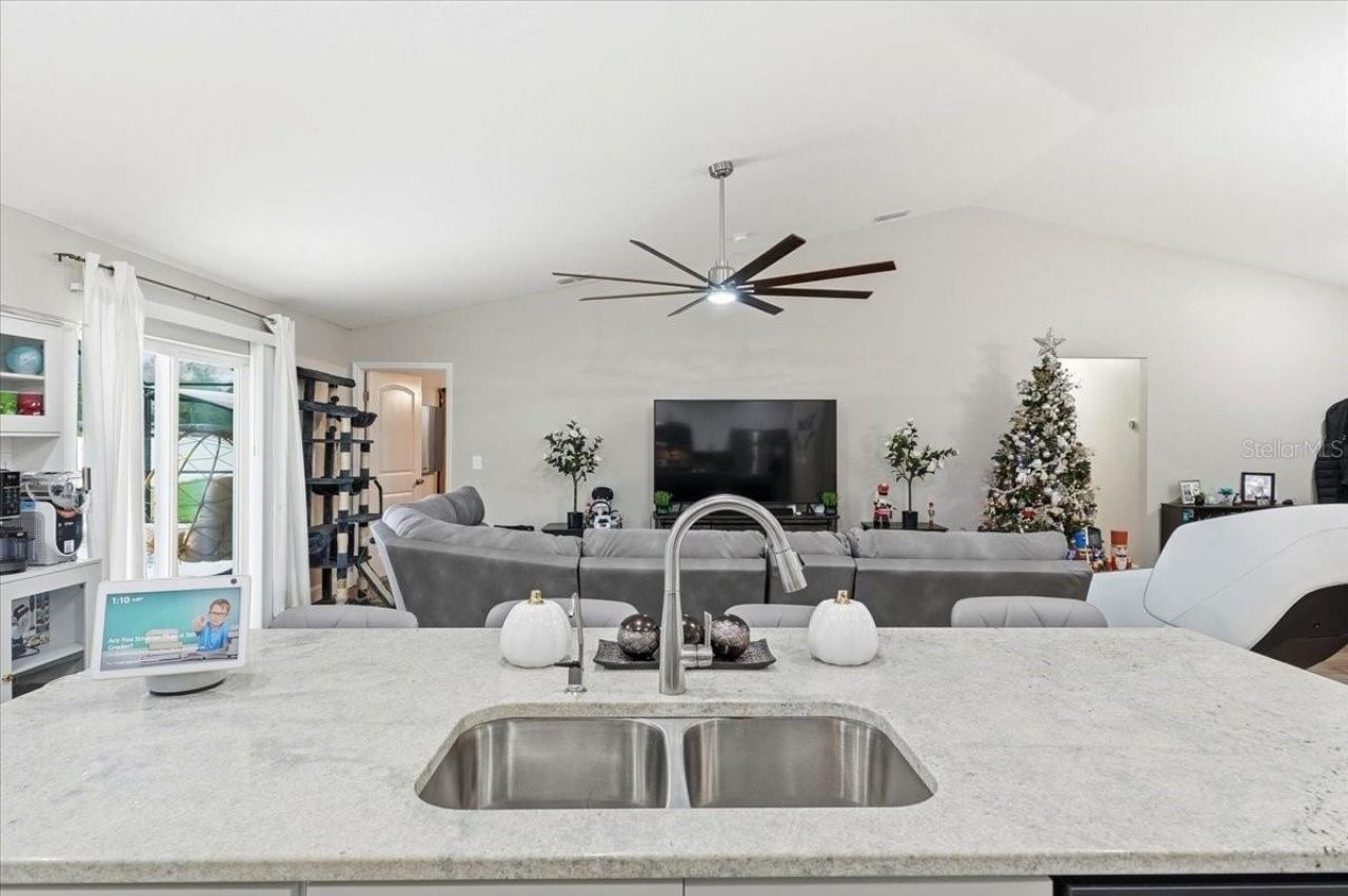 31 Morgan Street, Auburndale, FL 33823 Photo