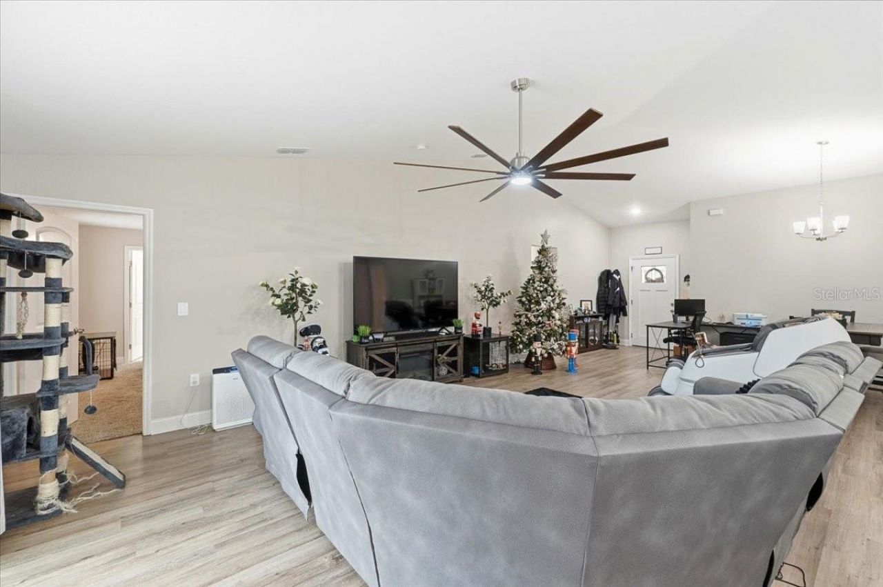 31 Morgan Street, Auburndale, FL 33823 Photo