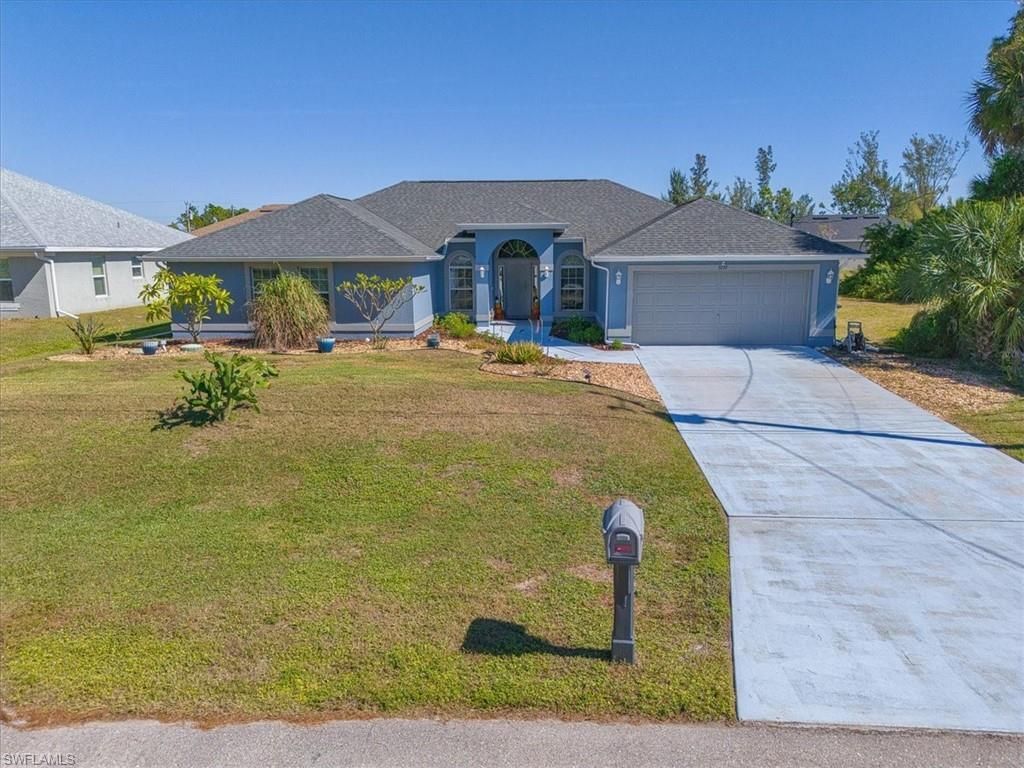 3739 NE 16th Ave, Cape Coral, FL 33909 Photo