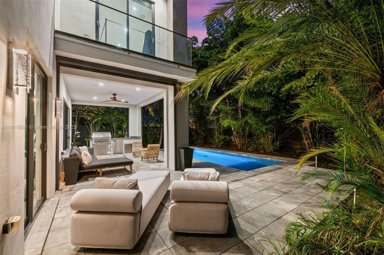 624 N Victoria Park Rd, Fort Lauderdale, FL 33304 Photo