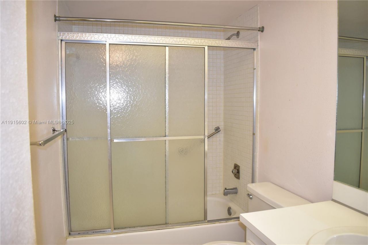 9721 Sunrise Lakes Blvd, Unit 108, Sunrise, FL 33322 Photo