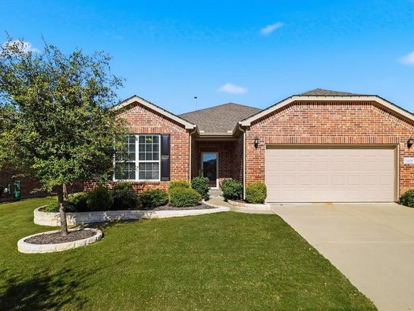 1678 Bentwater Lane, Frisco, TX 75036