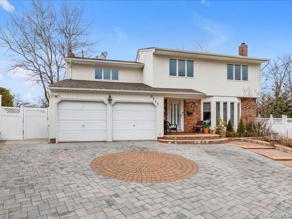 3711 Berne Road, Wantagh, NY 11793