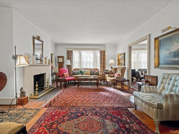 525 W 238th Street, Unit 2B, Bronx, NY 10463