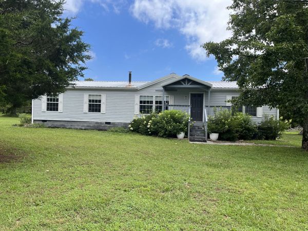 130 Sage Ln, Waynesboro, TN 38485