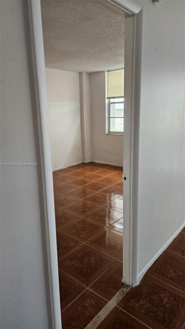 15600 NW 7th Ave, Unit 405, Miami, FL 33169 Photo