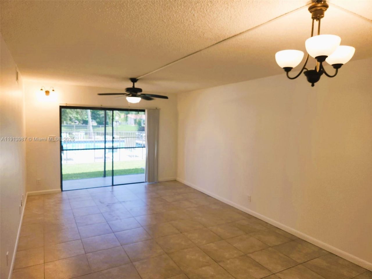11453 NW 39th Ct, Unit 111-2, Coral Springs, FL 33065 Photo