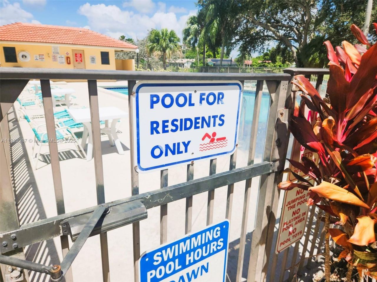 11453 NW 39th Ct, Unit 111-2, Coral Springs, FL 33065 Photo