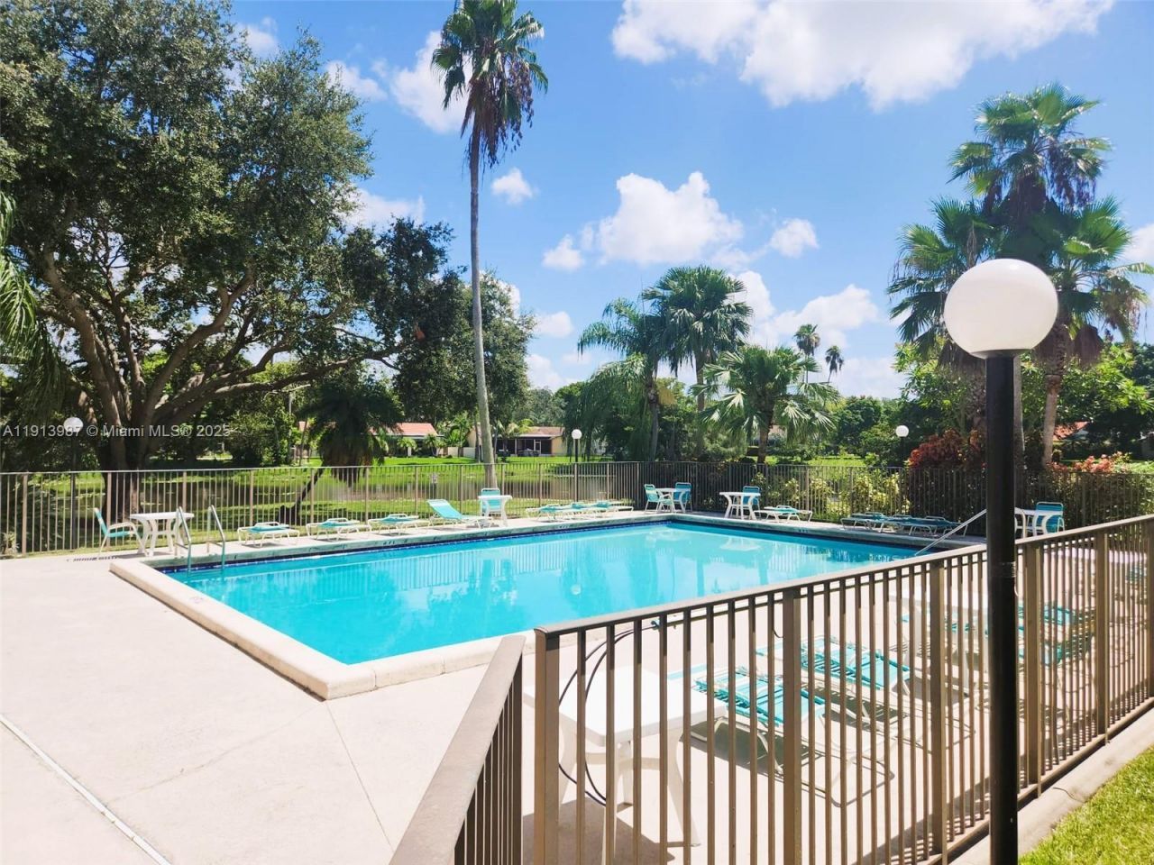 11453 NW 39th Ct, Unit 111-2, Coral Springs, FL 33065 Photo