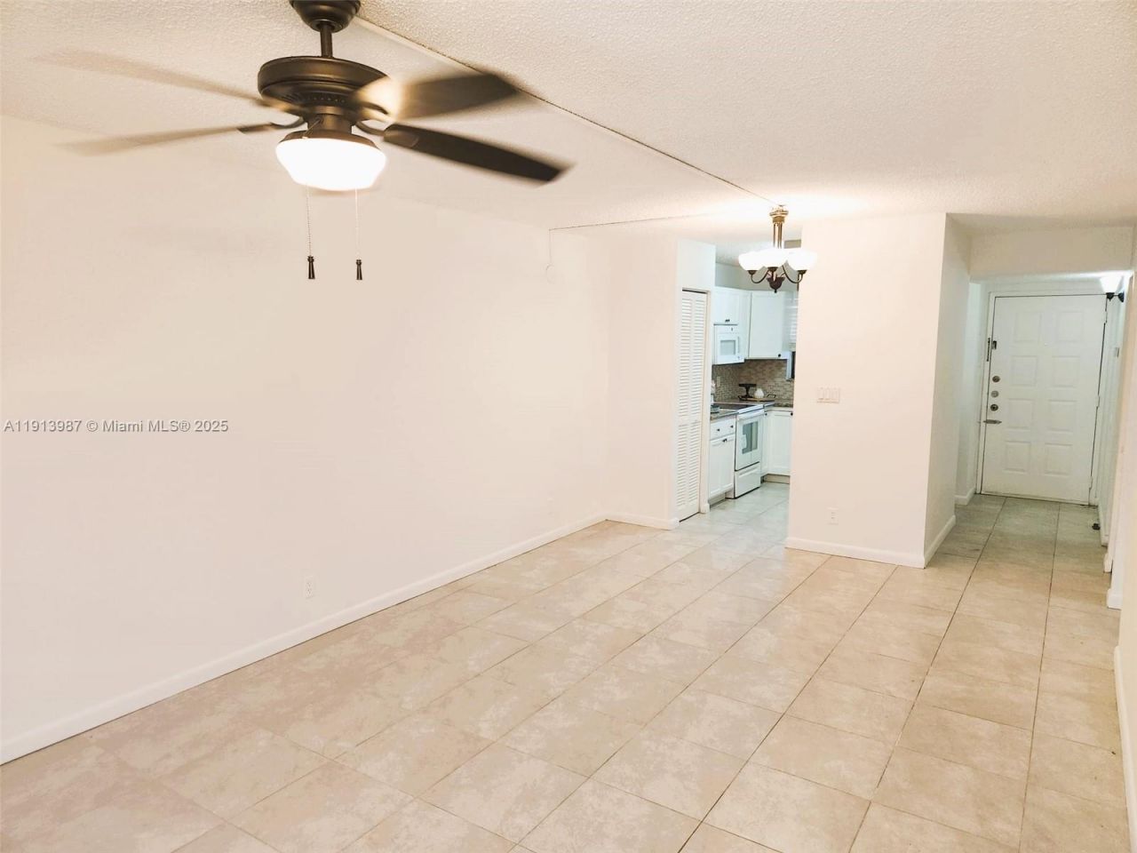 11453 NW 39th Ct, Unit 111-2, Coral Springs, FL 33065 Photo