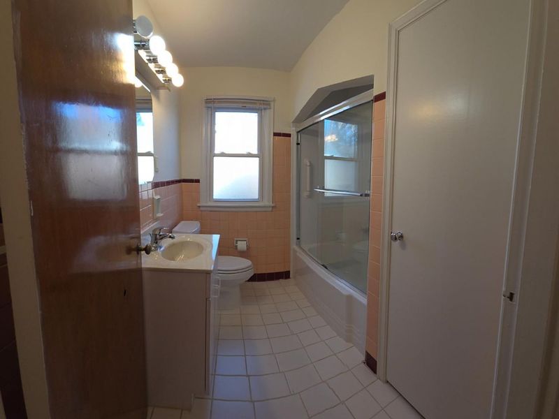 8240 Camargo Road, Madeira, OH 45243 Photo 13
