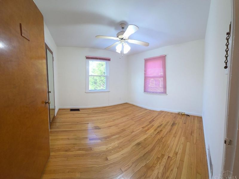 8240 Camargo Road, Madeira, OH 45243 Photo 14