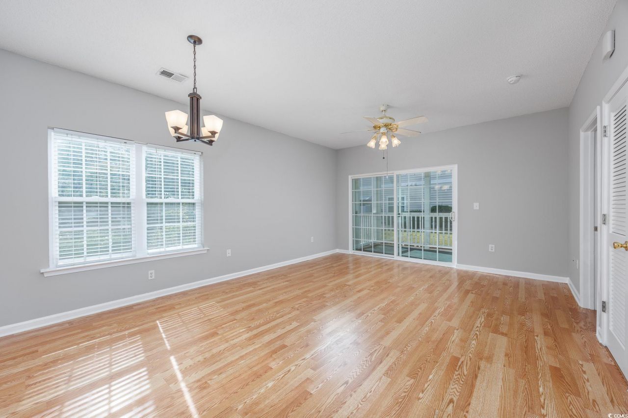 2494 Coastline Ct. Photo 17