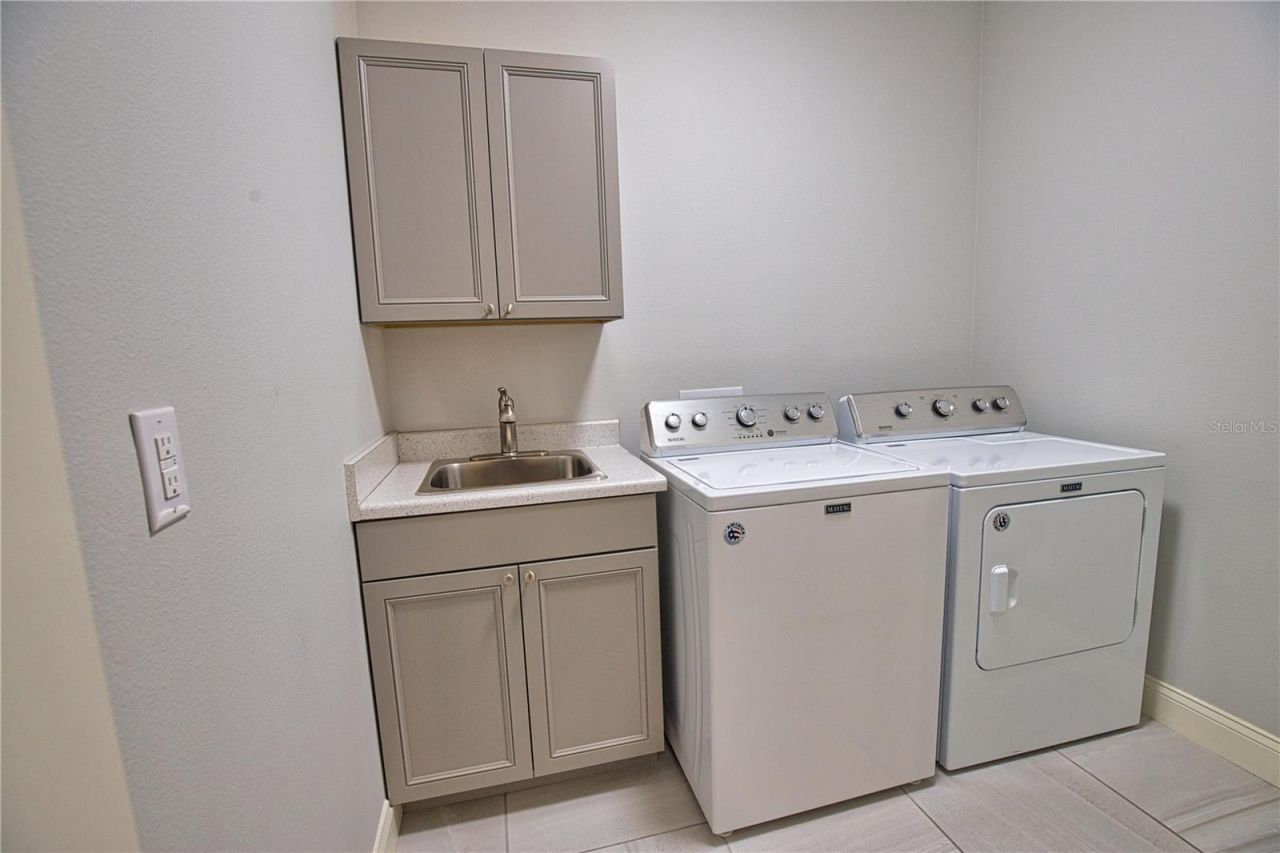 6172 Alhambra Avenue, North Port, FL 34291 Photo