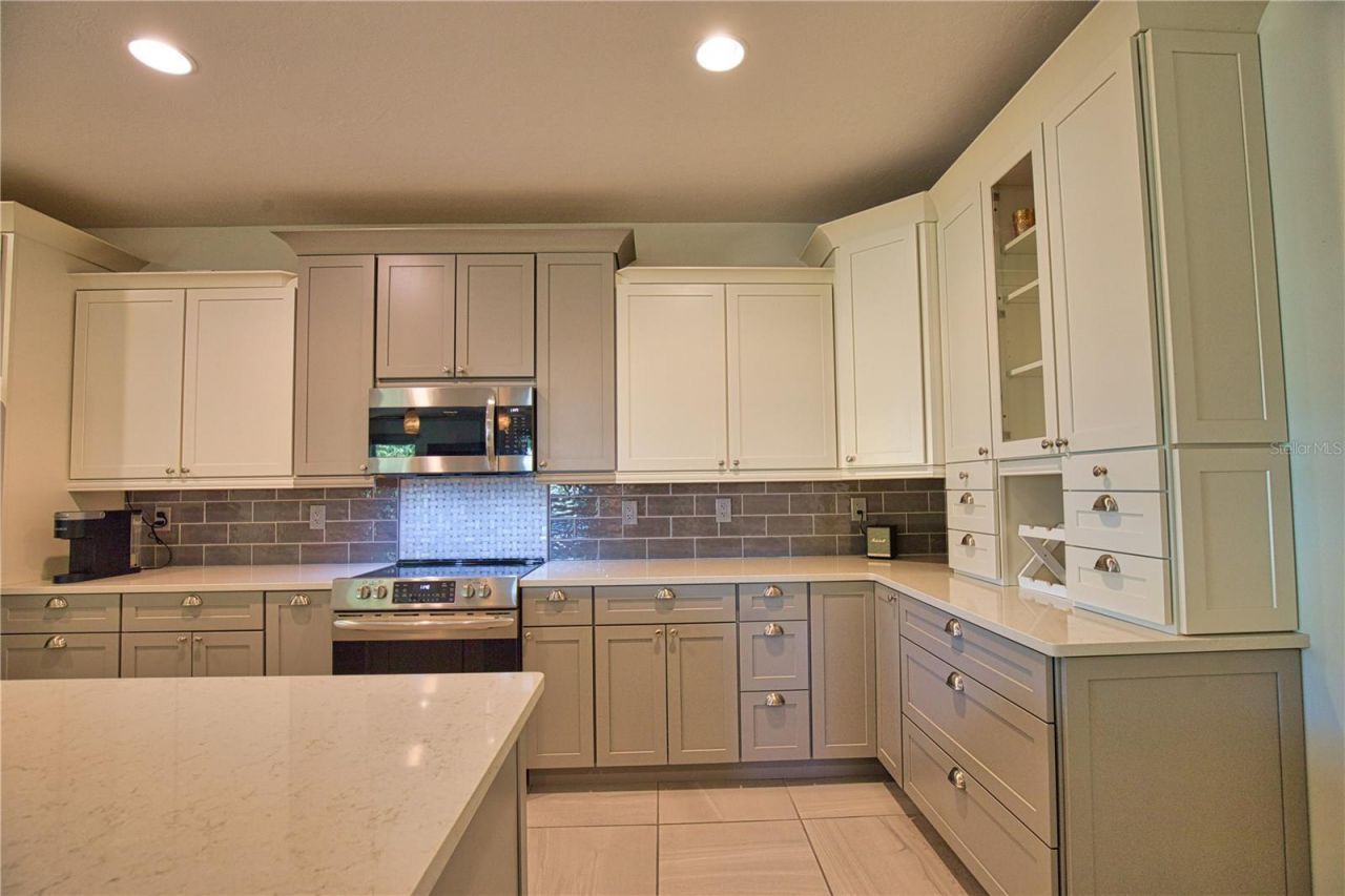 6172 Alhambra Avenue, North Port, FL 34291 Photo