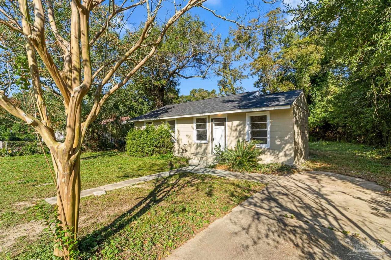 118 Alice St, Pensacola, FL 32505 Main Photo