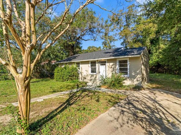 118 Alice St, Pensacola, FL 32505