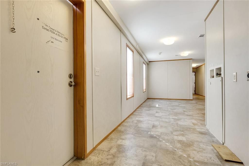 8111 Breeze Dr, North Fort Myers, FL 33917 Photo