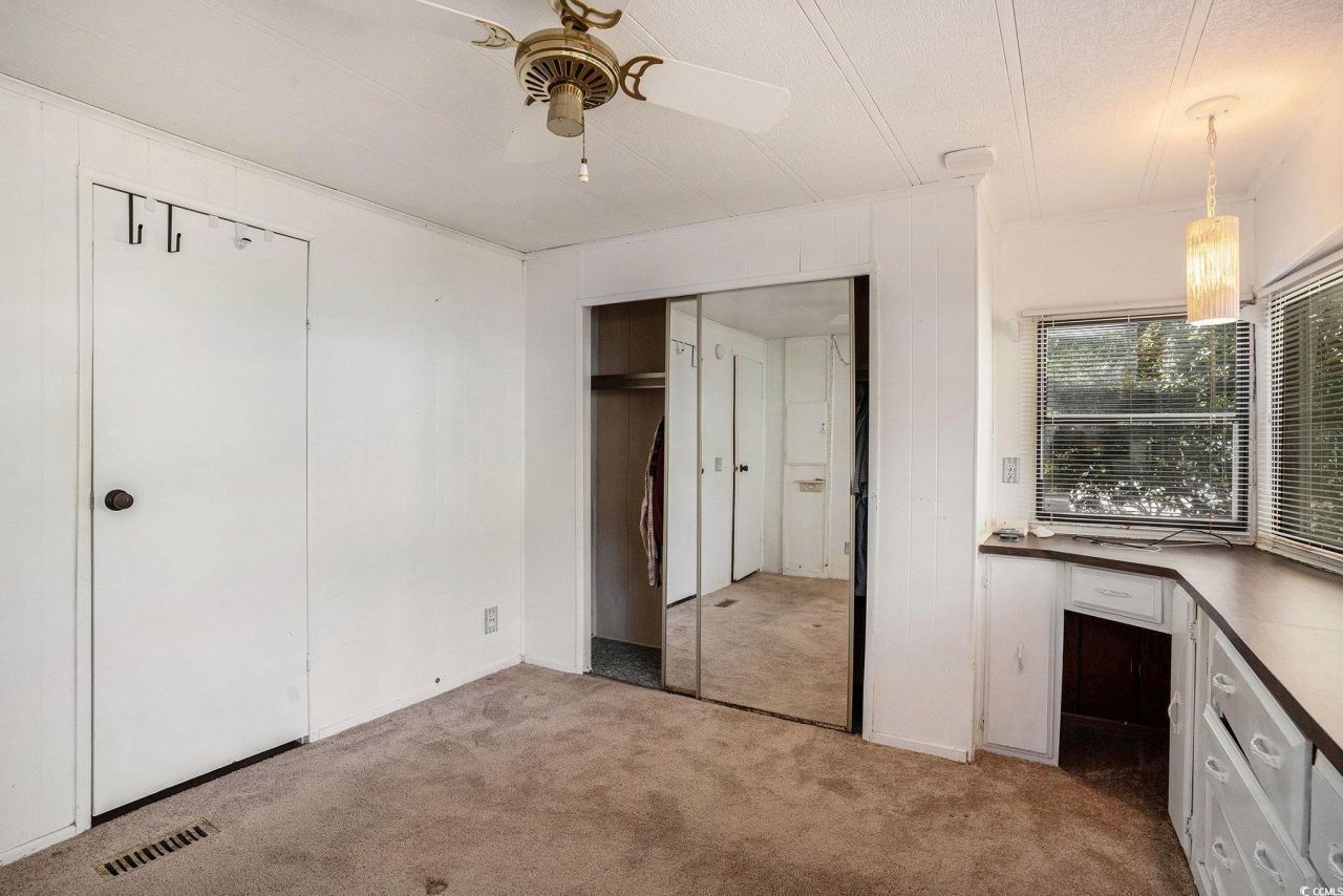 109 Village Ct. Photo 13