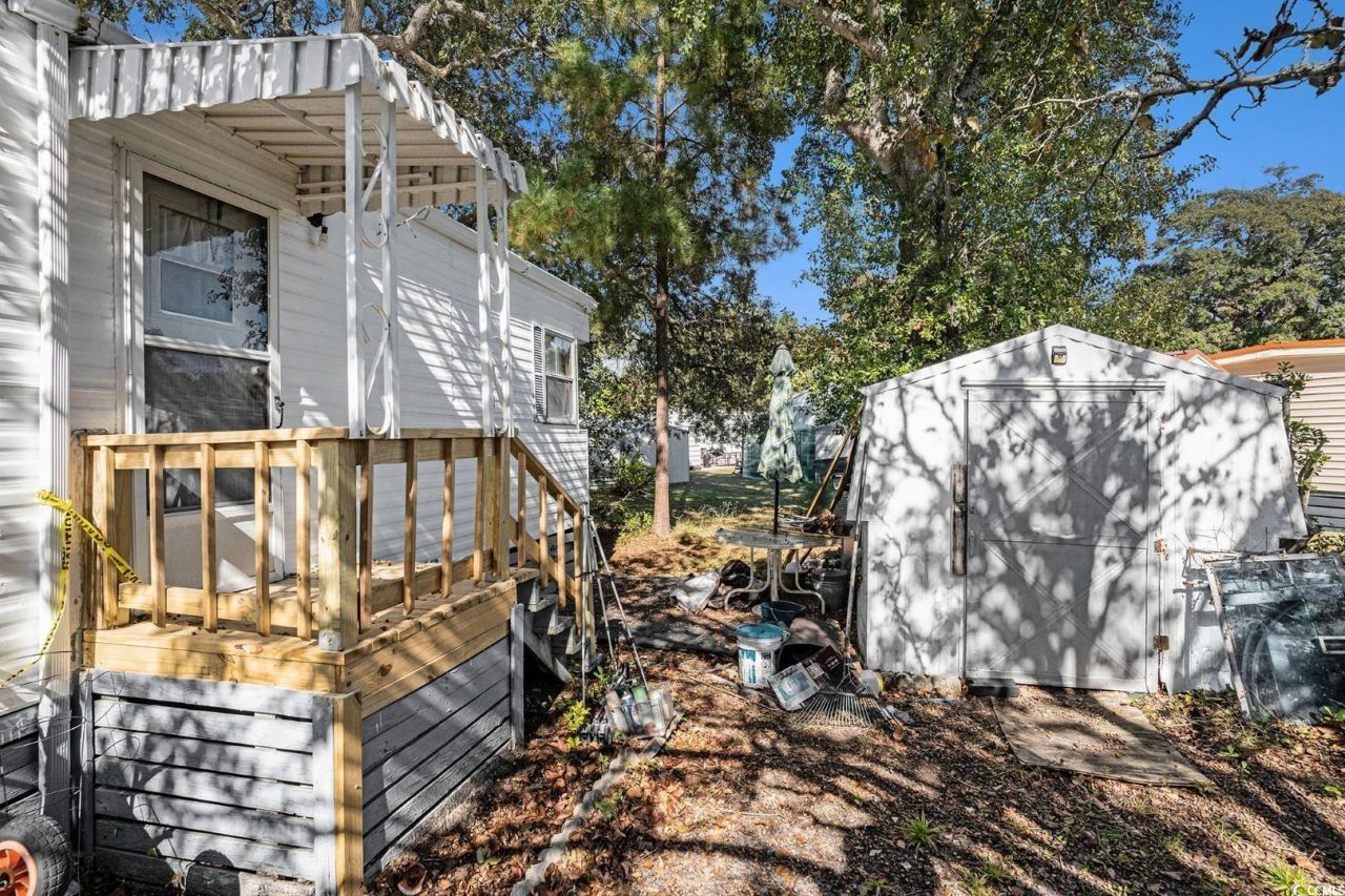 109 Village Ct. Photo 23