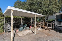 109 Village Ct. photo 4