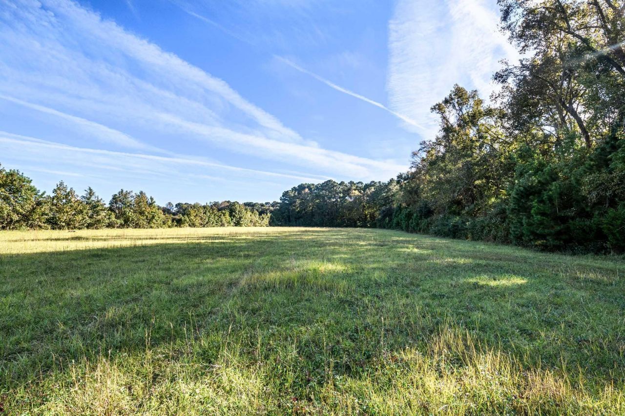 2418 Plow Ground Road Photo 7